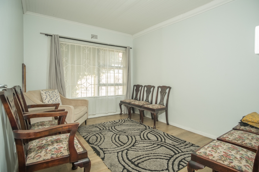 7 Bedroom Property for Sale in Wetton Western Cape